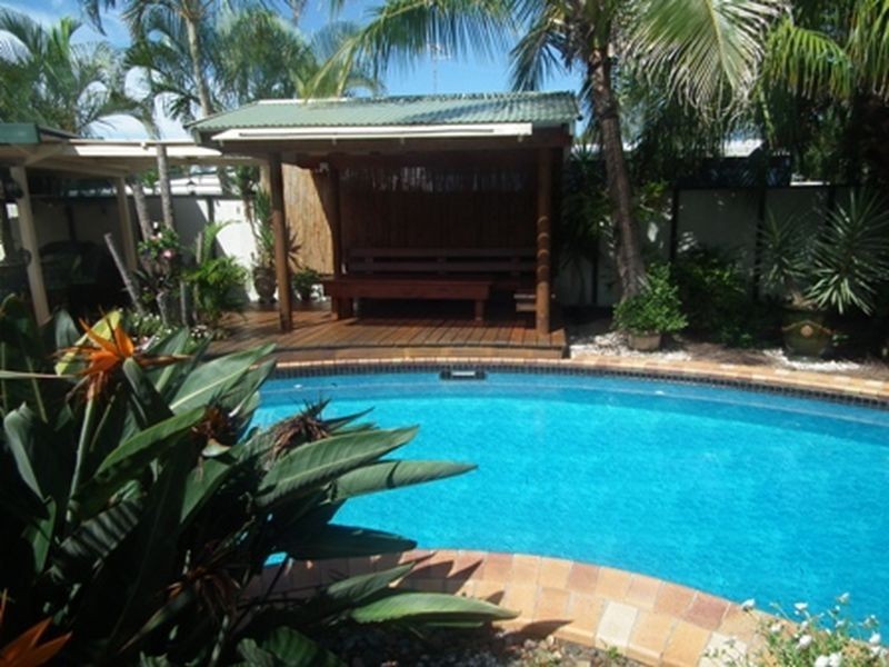 26 Karawatha Drive, Mountain Creek QLD 4557