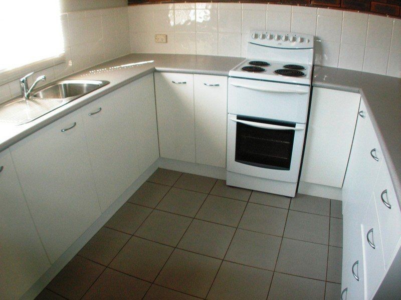 1/32 Goonawarra Drive, Mooloolaba QLD 4557