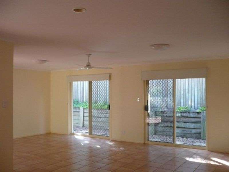 27 Iluka Avenue, Buddina QLD 4575