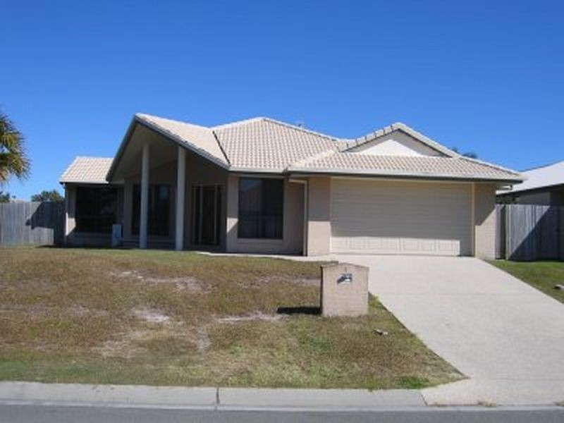 1 Boccaccio Court, Mountain Creek QLD 4557