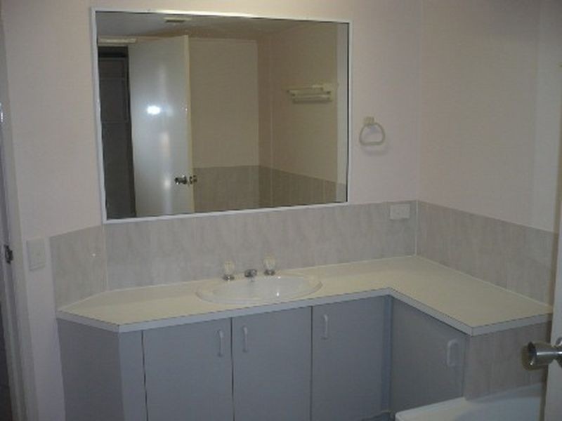 Unit 2/102 Pacific Boulevard, Buddina QLD 4575