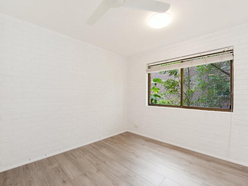 Unit 2/10 Muraban Street, Mooloolaba QLD 4557