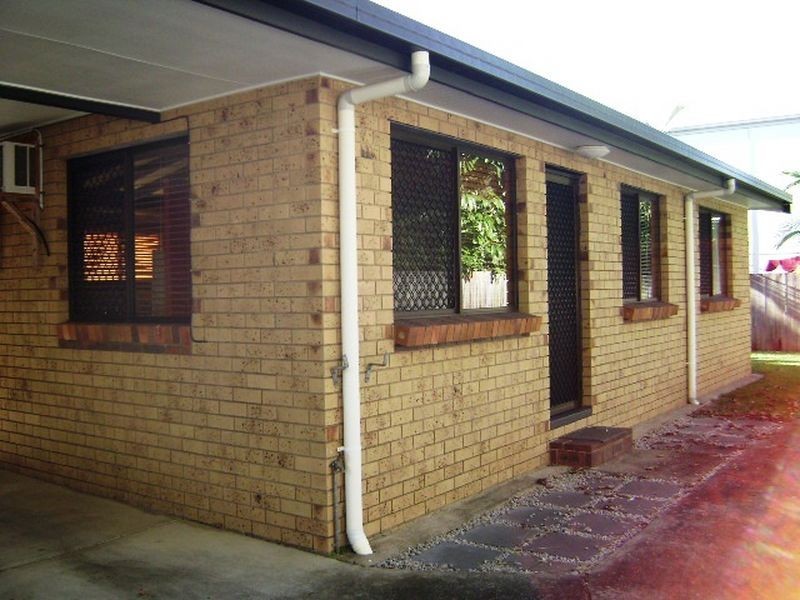 2/9 Kenewin Street, Maroochydore QLD 4558