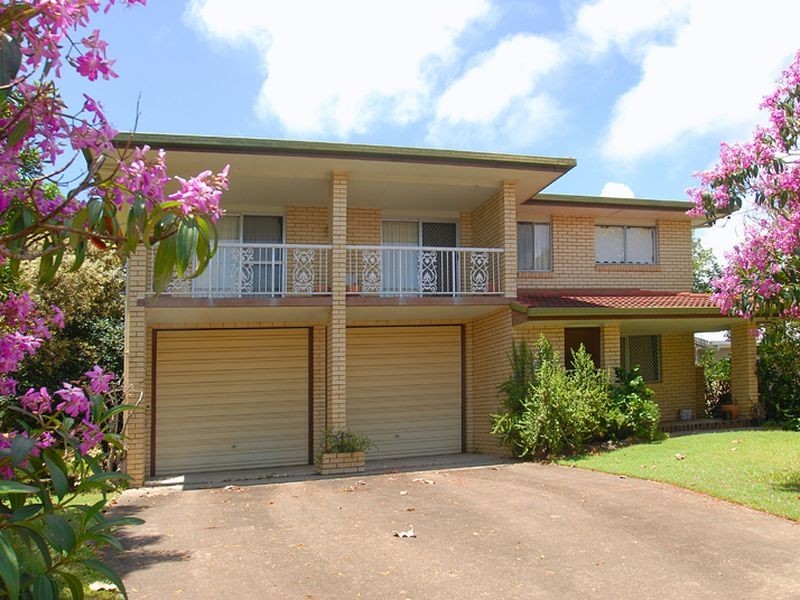 16 Culbarra Street, Mooloolaba QLD 4557