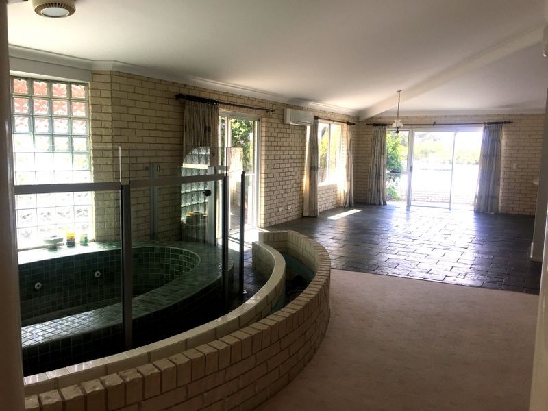 6 Imara Court, Mountain Creek QLD 4557