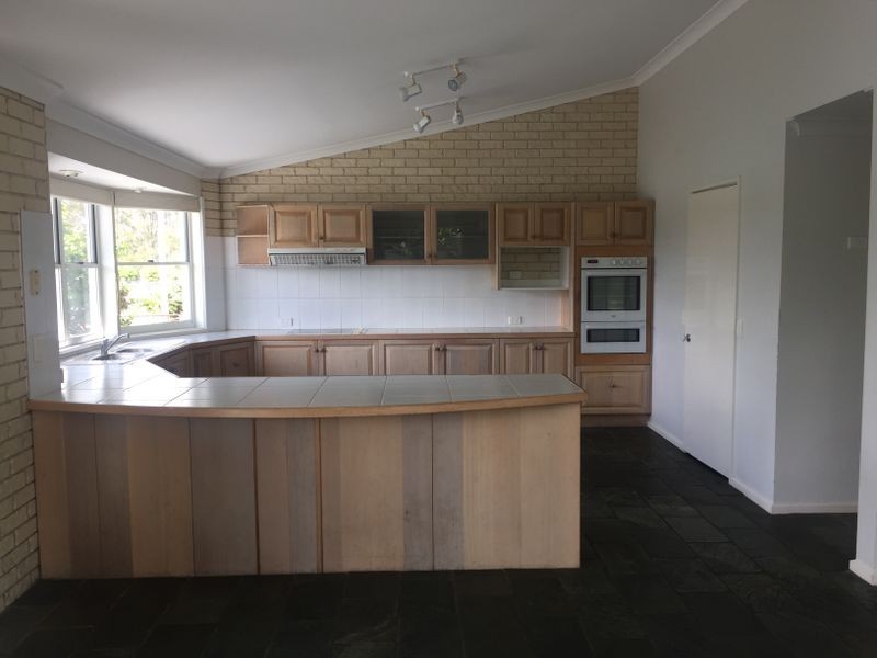 6 Imara Court, Mountain Creek QLD 4557