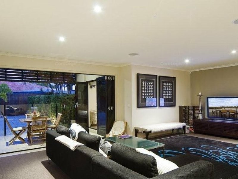 10 Ewinga Court, Mountain Creek QLD 4557