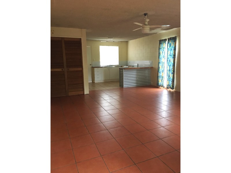 1/64 Seriata Way, Mountain Creek QLD 4557