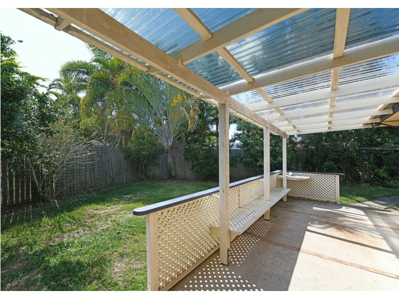 4 Ewinga Court, Mountain Creek QLD 4557