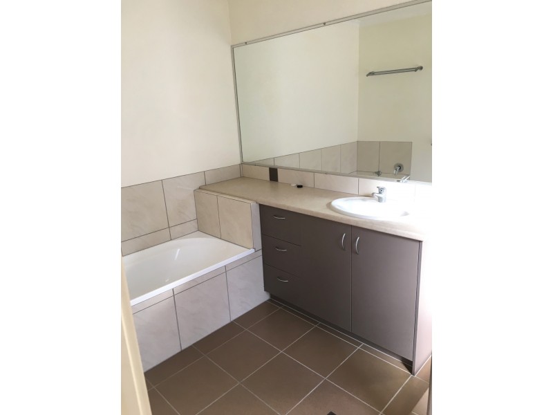 6/38-40 Marra Court, Mountain Creek QLD 4557