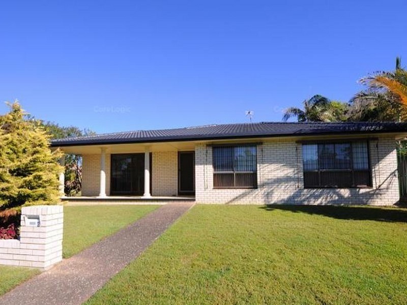 6 Bluebird Parade, Bokarina QLD 4575
