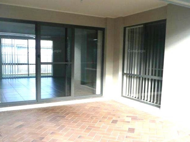 9 Kurrimine Crescent, Mountain Creek QLD 4557