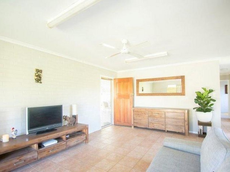 54 Lows Drive, Pacific Paradise QLD 4564