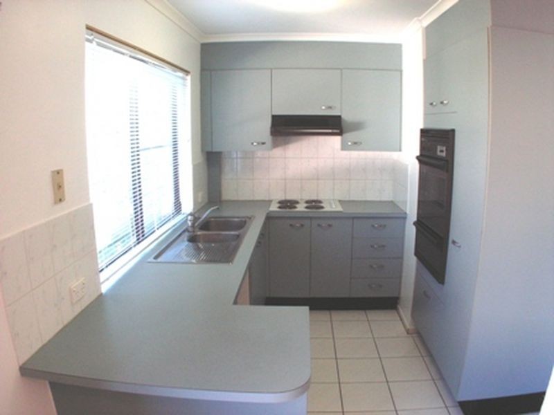 2/25 Oomoo Street, Buddina QLD 4575
