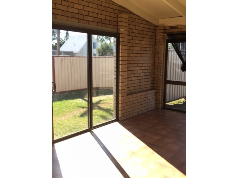 2 De Vere Road, Pacific Paradise QLD 4564