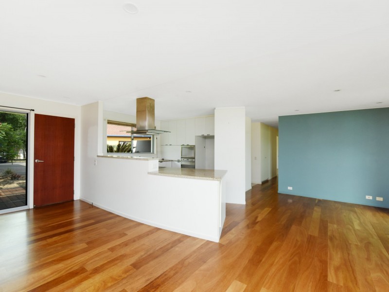 11 Ewinga Court, Mountain Creek QLD 4557