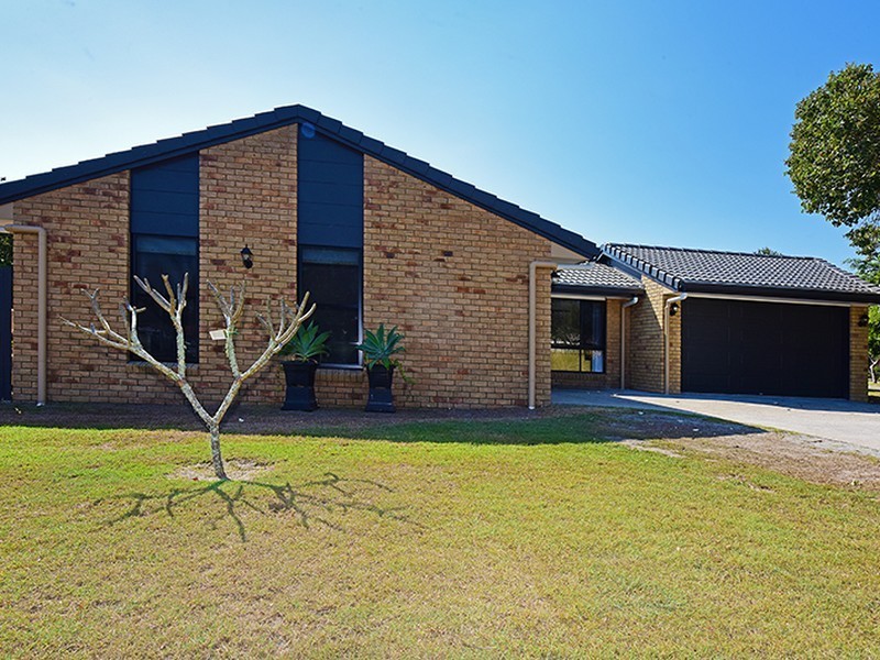 1 Iris Place, Bokarina QLD 4575