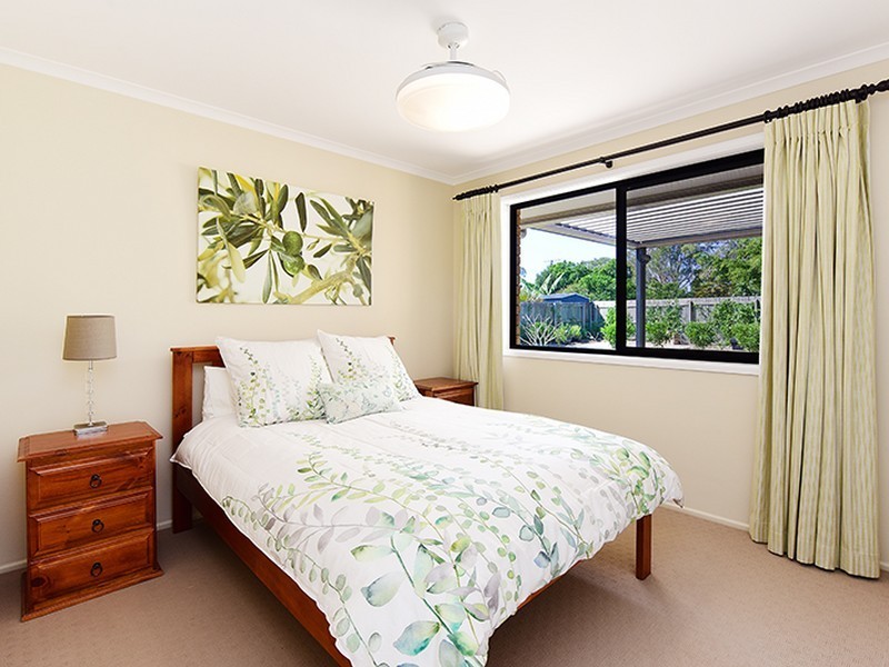 1 Iris Place, Bokarina QLD 4575