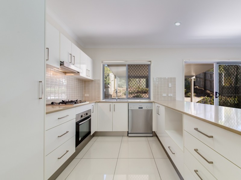 31/2 Photinia Crescent, Mountain Creek QLD 4557