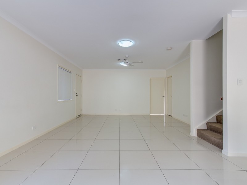 31/2 Photinia Crescent, Mountain Creek QLD 4557