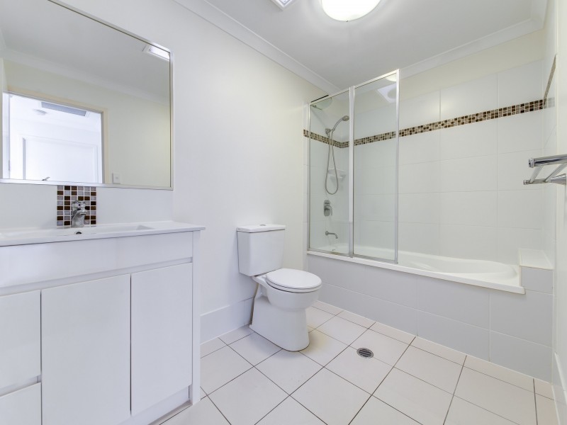 31/2 Photinia Crescent, Mountain Creek QLD 4557