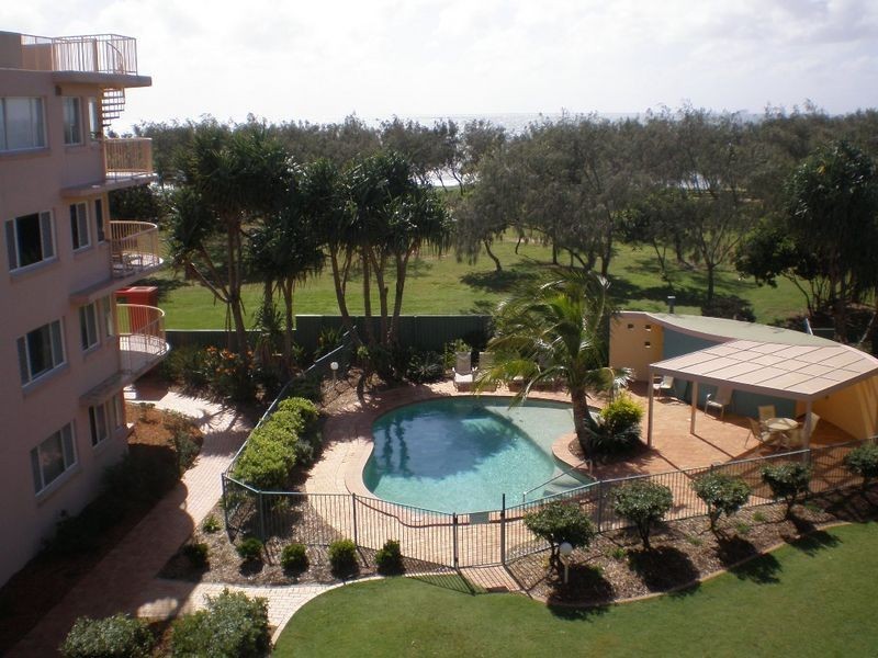 16 South/147 Lowanna Drive, Buddina QLD 4575