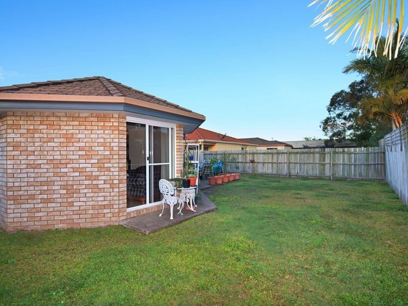 10 Caufield Close, Little Mountain QLD 4551
