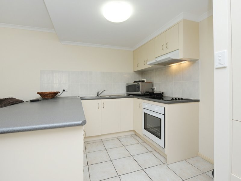 4/56-58 Meta Street, Mooloolaba QLD 4557