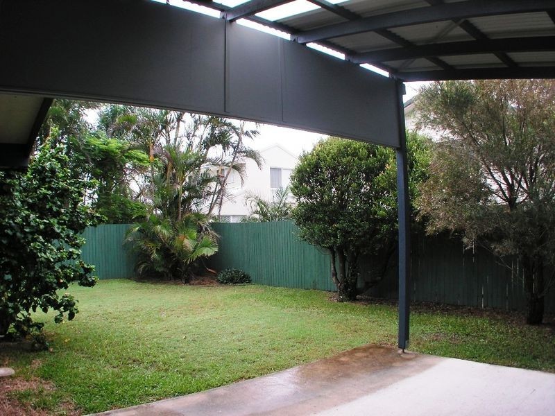 1 Curbarra Street, Buddina QLD 4575