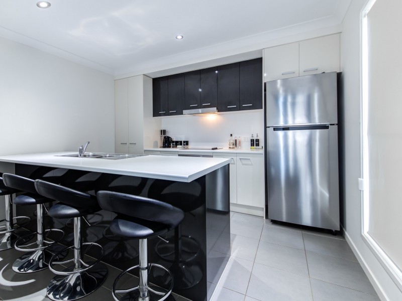 2 Mariner Court, Mountain Creek QLD 4557