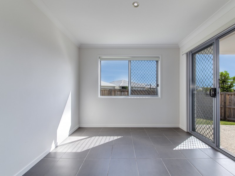 2 Mariner Court, Mountain Creek QLD 4557