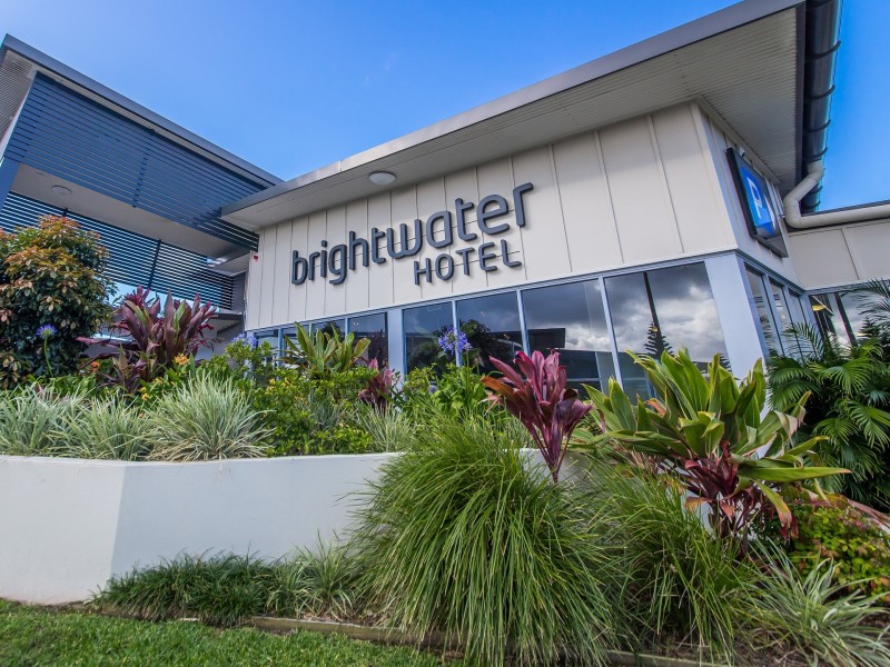 2 Mariner Court, Mountain Creek QLD 4557