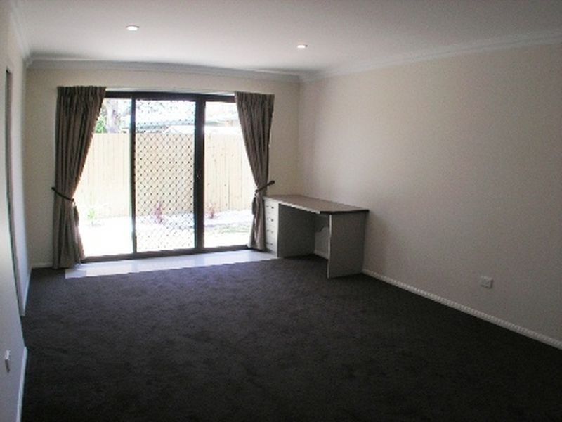 2/10 Malkana Cres, Buddina QLD 4575