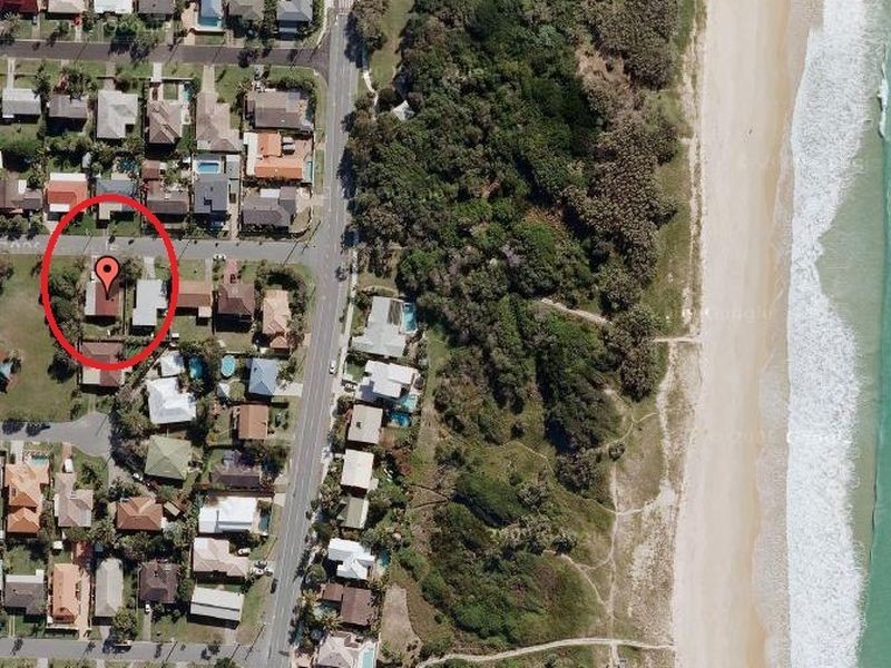9 Saleng Crescent, Warana QLD 4575