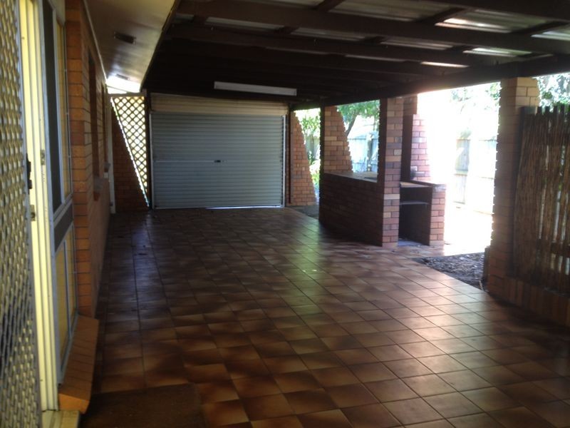 9 Saleng Crescent, Warana QLD 4575