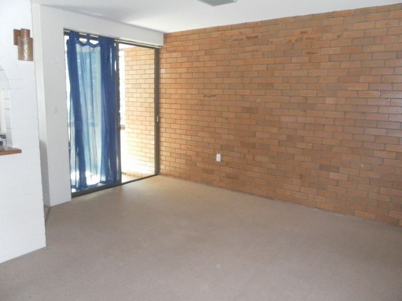 Unit 8/278 Alexandra Parade, Alexandra Headland QLD 4572