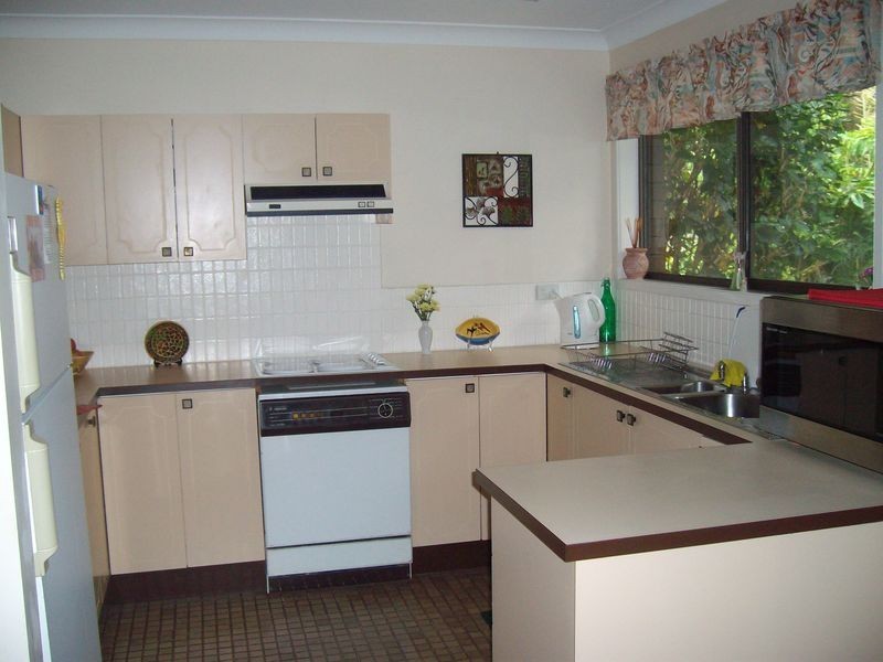 22 Okinja Road, Alexandra Headland QLD 4572