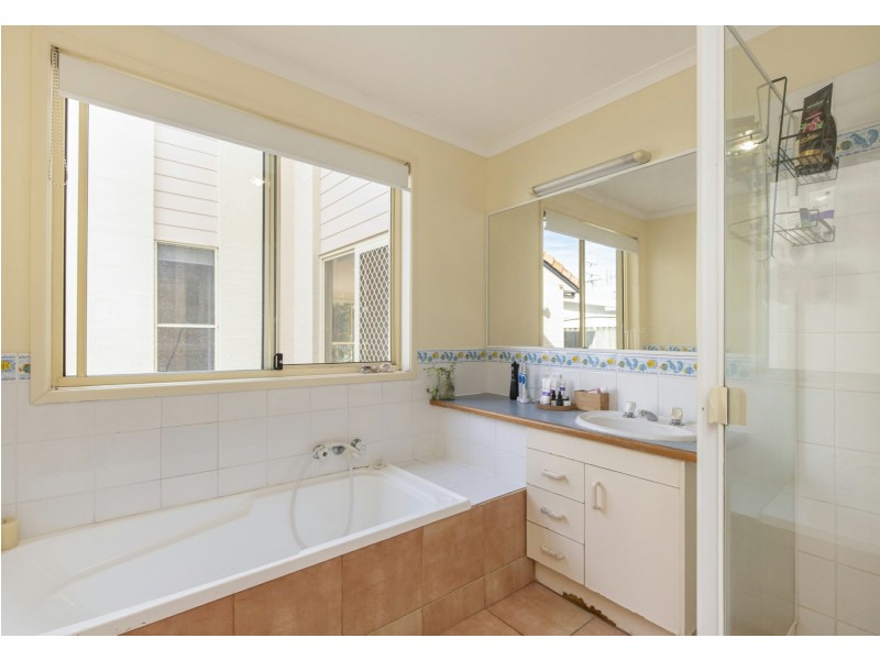 27 Iluka Avenue, Buddina QLD 4575