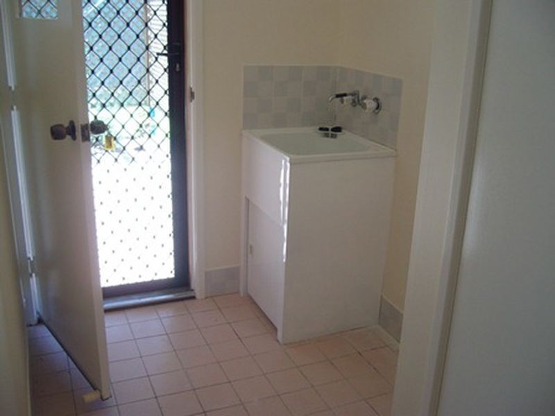 9 Dahlia Street, Bokarina QLD 4575