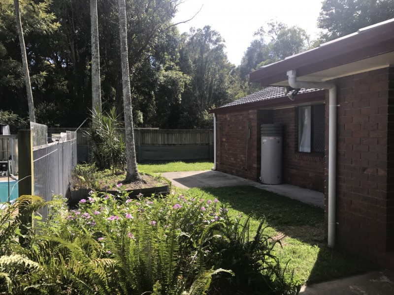 2 Karawatha Drive, Mountain Creek QLD 4557