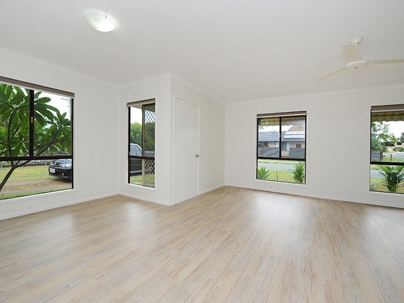 38 Oomoo Street, Buddina QLD 4575