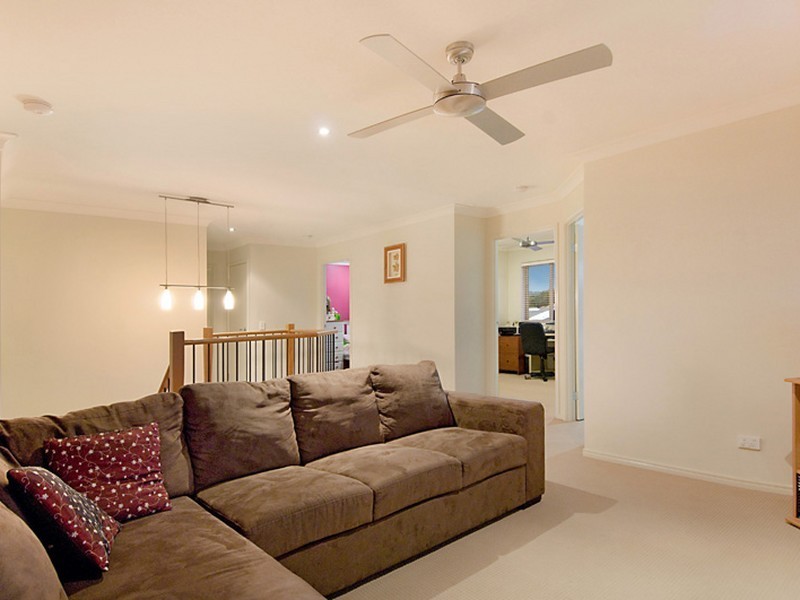39 Sailfish Drive, Mountain Creek QLD 4557