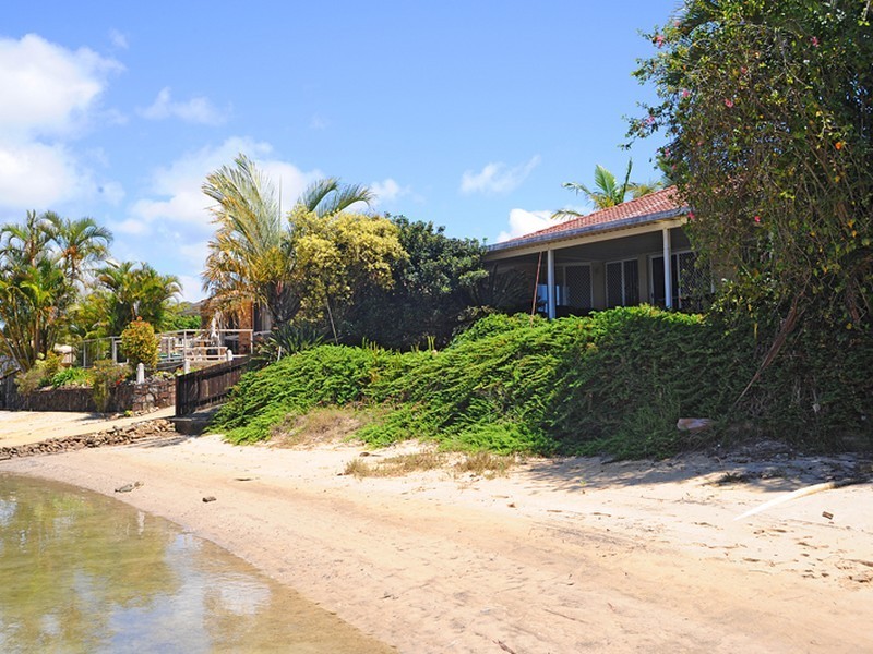 6 Maroochy Waters Drive, Maroochydore QLD 4558