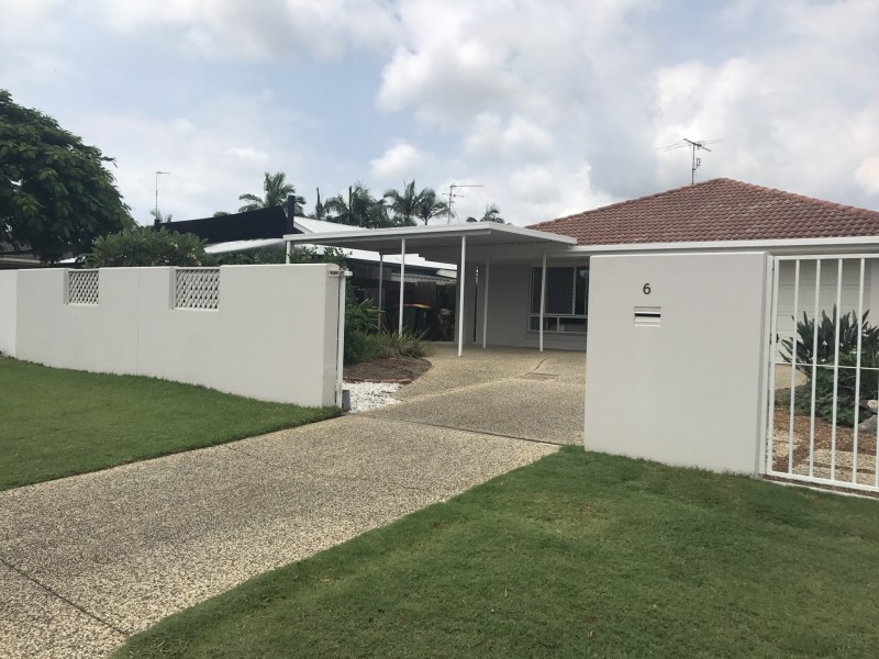 6 Maroochy Waters Drive, Maroochydore QLD 4558