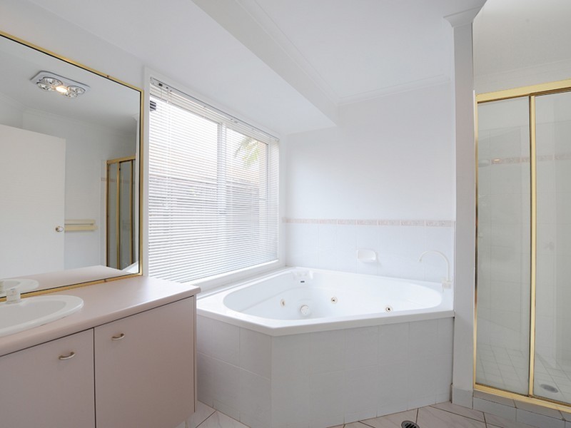 6 Maroochy Waters Drive, Maroochydore QLD 4558