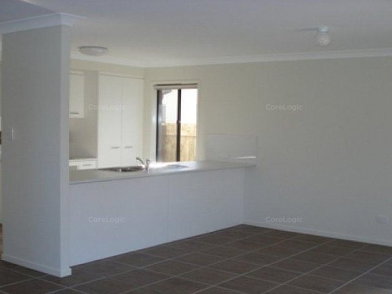 8 Otway Street, Caloundra West QLD 4551