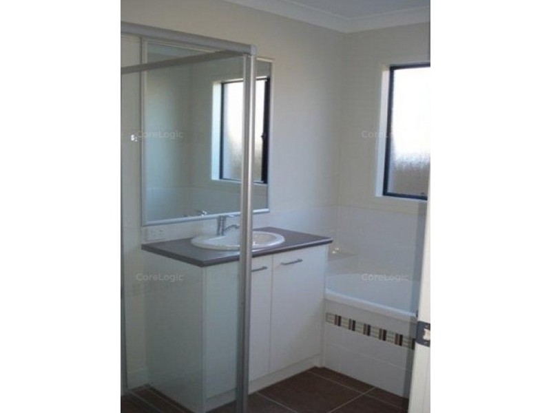 8 Otway Street, Caloundra West QLD 4551