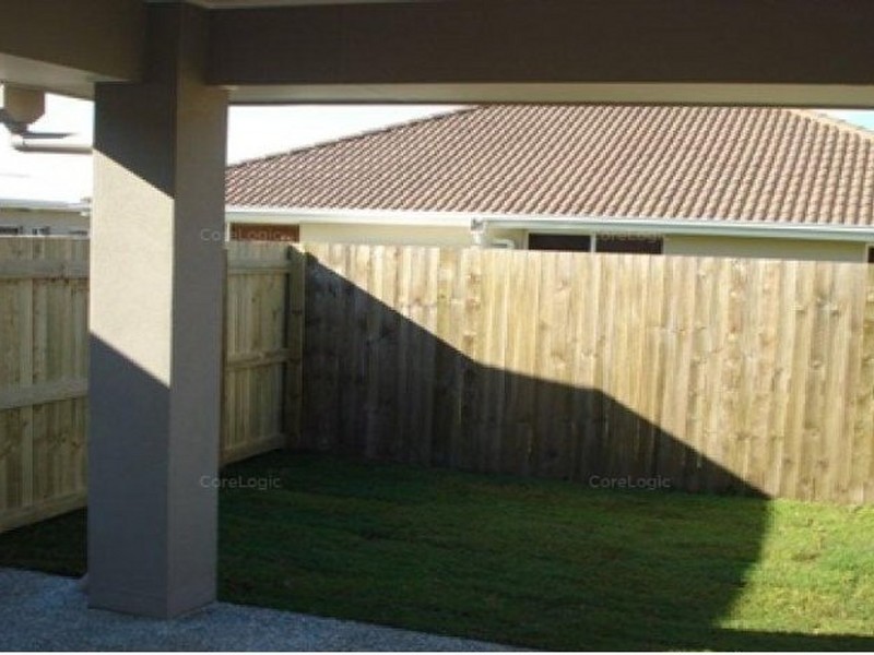 8 Otway Street, Caloundra West QLD 4551