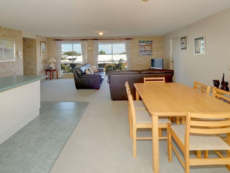 6/8 Muraban Street, Mooloolaba QLD 4557