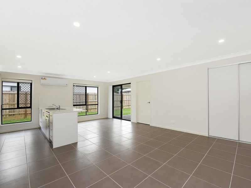 1/38 Buckley Street, Landsborough QLD 4550